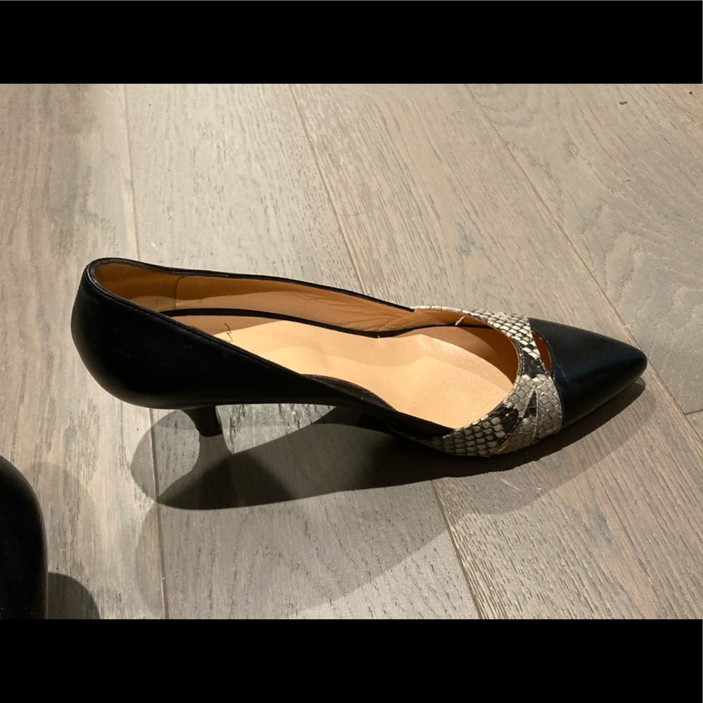 Black/python Italian pumps - Picture 2 of 10